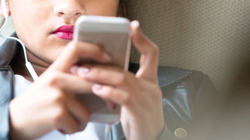 5 lucruri pe care se la faci cu telefonul cand te plictisesti
